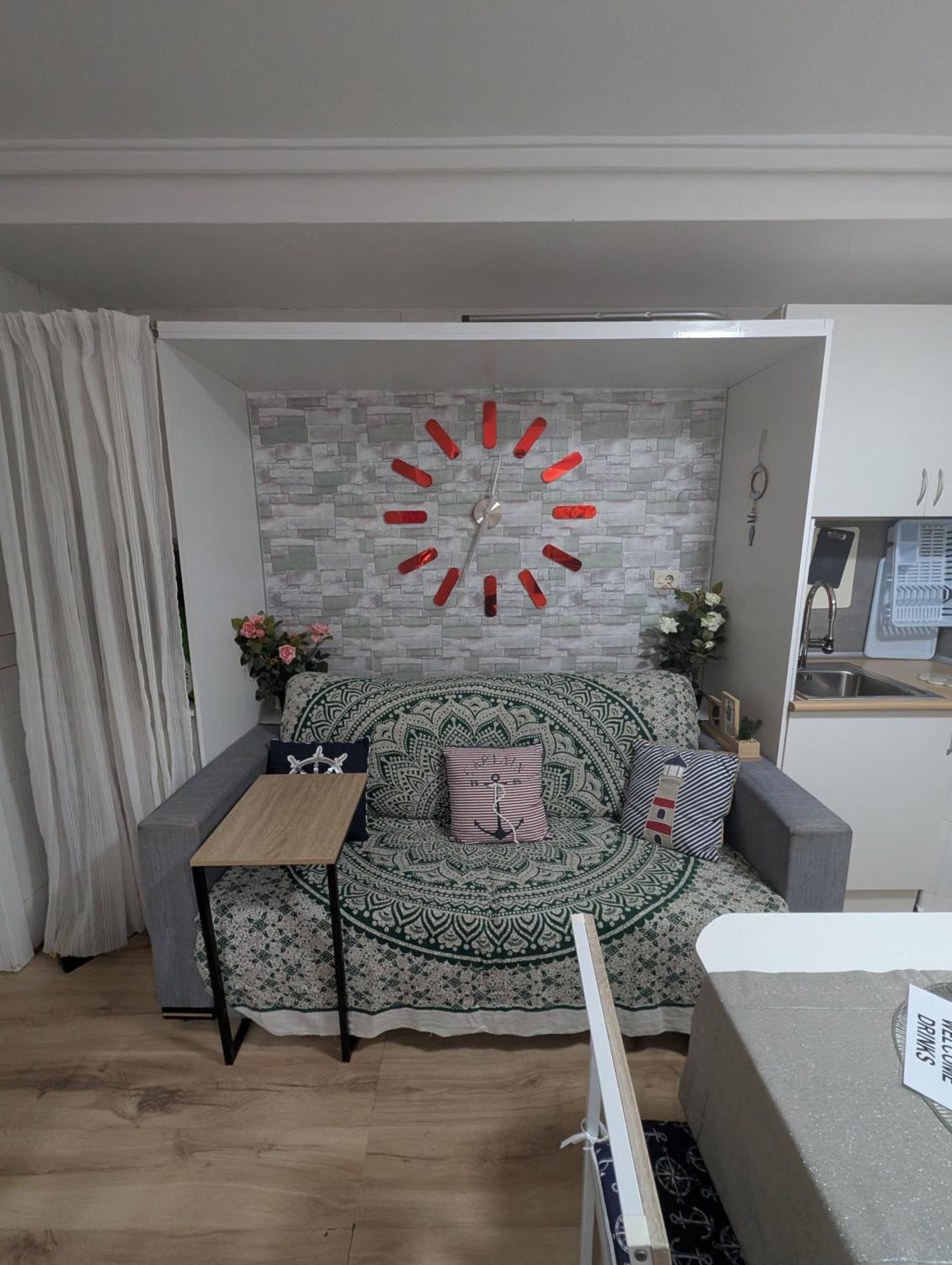 Alicante Postiguet Studios 외부 사진